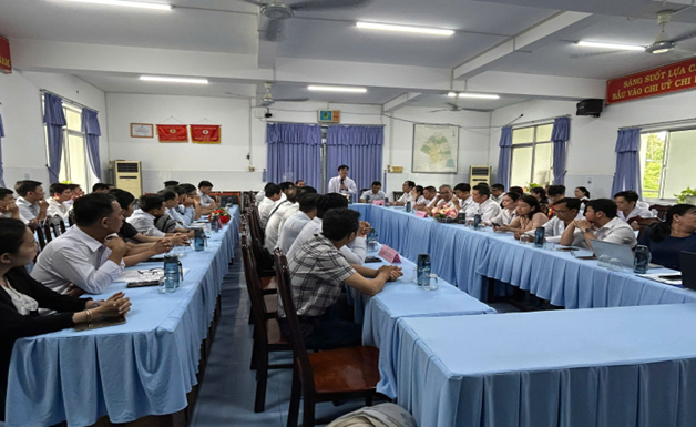 tiep doan hau giang