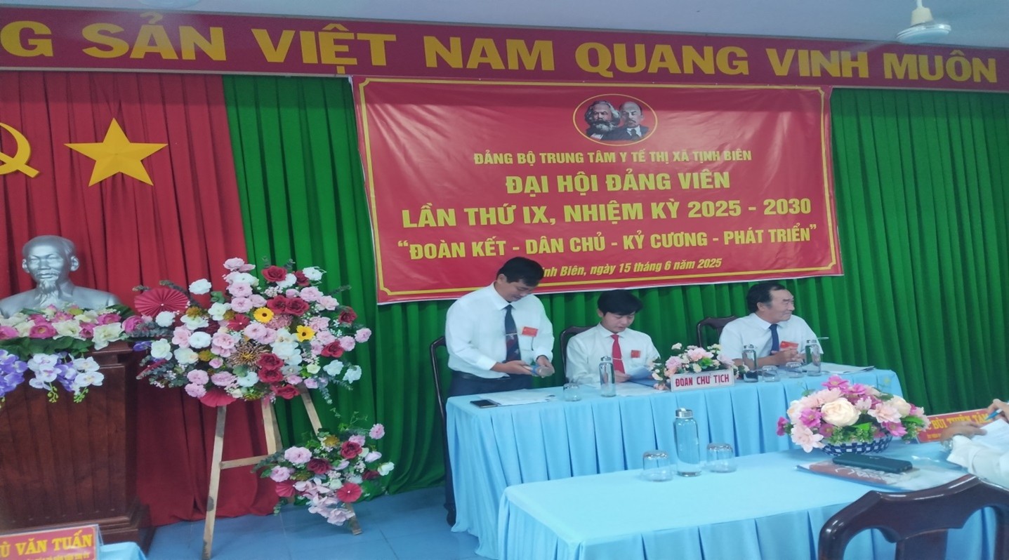 Trung tâm Y tế thị xã Tịnh Biên tổ chức Đại hội Đảng viên  lần thứ IX, nhiệm kỳ 2025- 2030