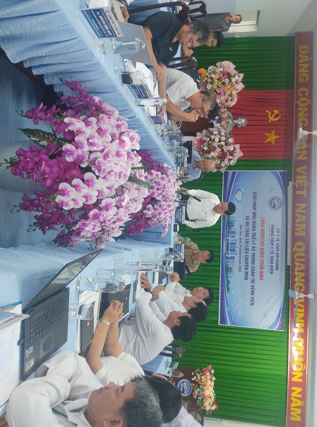 tham_dinh_AI.jpg