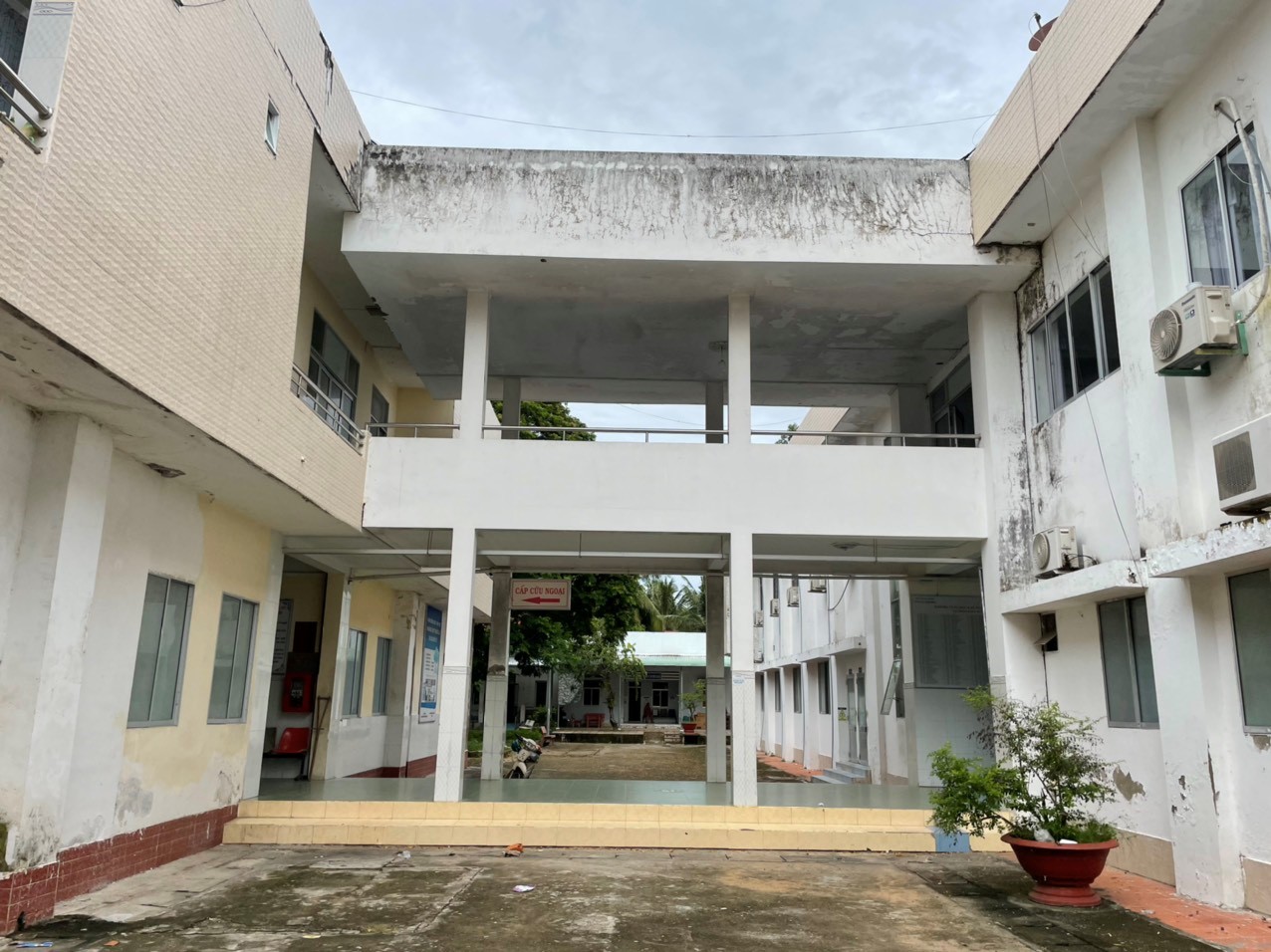 xuống cấp3